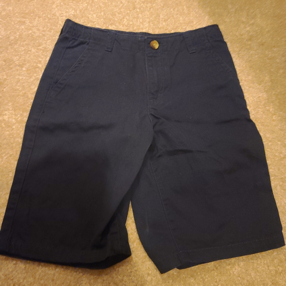 Crazy 8 boys size 8 blue shorts